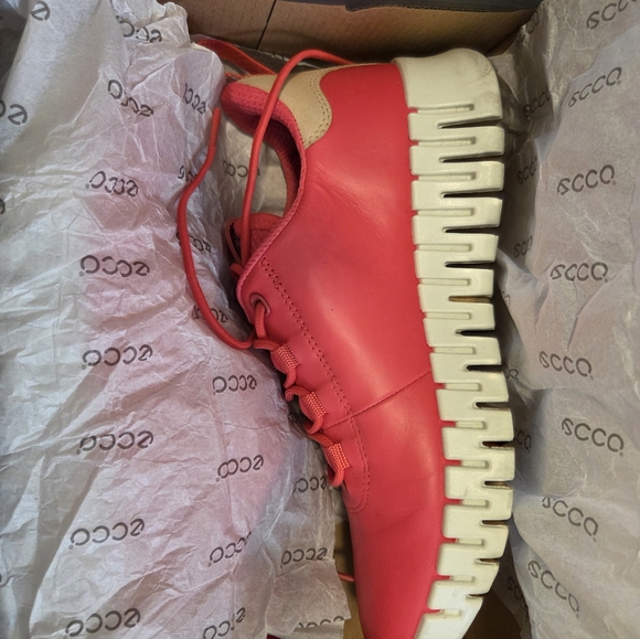 Red Athletic Sneakers